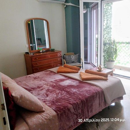 Cozy & Bright Home 50M From Subway -Agios Antonios Atena Exterior foto